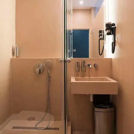 Sol Y K Guest house 2*